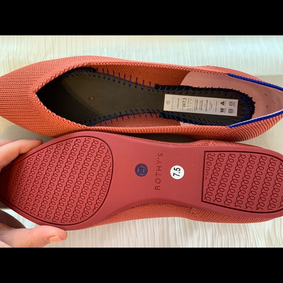 NWB Rothy’s the point copper 7.5 - Picture 6 of 6